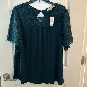 NWT Loft Lace Flutter Sleeve Top Size Large